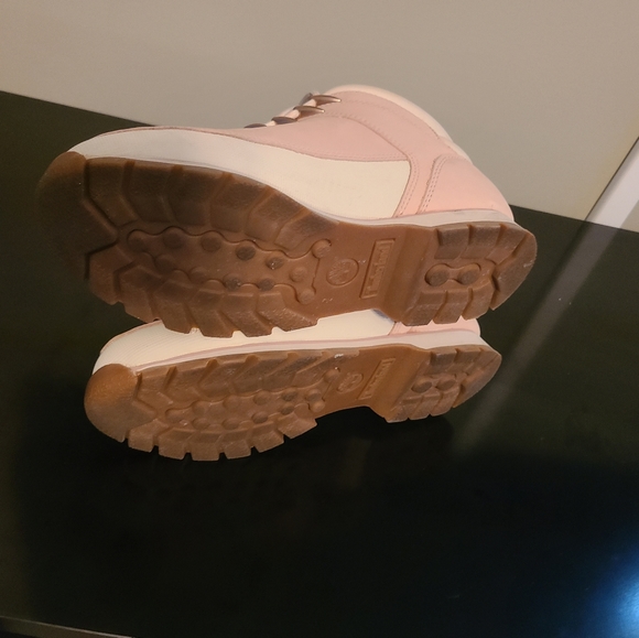 Womens Pre-owned Timberlands size 9 - Picture 6 of 6